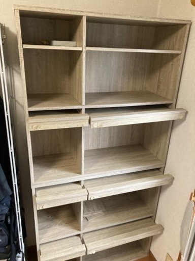 収納ラック　本棚
