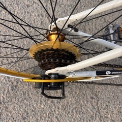 700×28C型 クロスバイク LIG MOVE （ホワイト/440サイズ《適応身長：155cm以上》） の画像