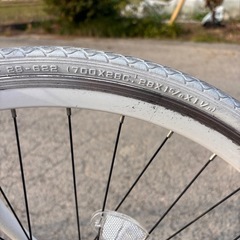 700×28C型 クロスバイク LIG MOVE （ホワイト/440サイズ《適応身長：155cm以上》） の画像