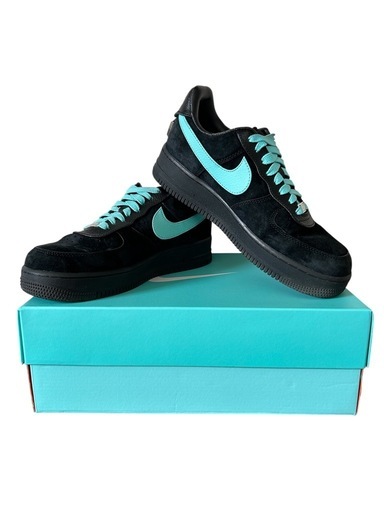 スニーカー 25.5cm