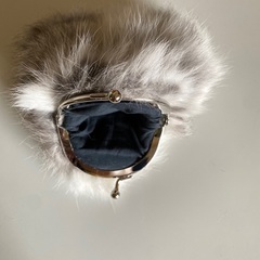 ハンドメイド　ファーがま口の画像