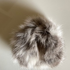 ハンドメイド　ファーがま口の画像