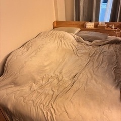 急募！サータ社ダブルベットとマットレス、NOCEキッチンラック、ニトリ本棚・パソコンラック・ドレッサー、テレビラックほかの画像