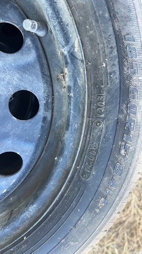 ホイールタイヤセット　4本　185/60R15 タイヤ製年2025年　EEOFINE タイヤ