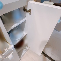 【12月13.14日に取引希望】　11/21まで！取引者きめます！コメントください！食器棚　白の画像