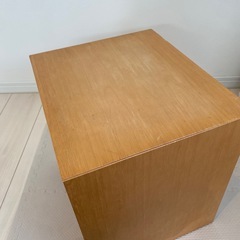 無印良品 コの字型家具 テーブル、椅子、踏み台の画像