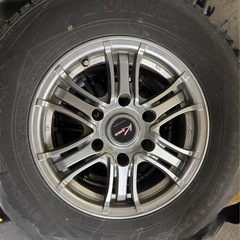 ハイエース　　スタッドレスホイール４本セットの画像