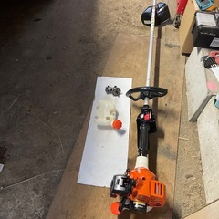 共立、草刈機、SRE2230、ループタイプの、21ccの中古品
の画像