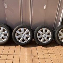 【ホンダ純正ホイール付き】スタッドレスタイヤの画像