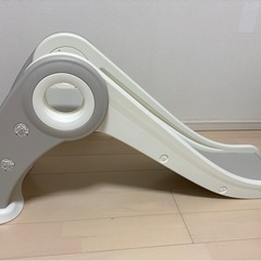 おりたためる折りたためる滑り台の画像