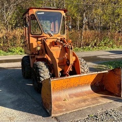 タイヤショベル　ホイールローダー　キャビン&ヒーター付　配送可能
の画像