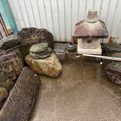 庭石 とうろう灯篭の画像