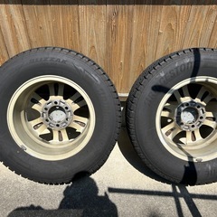 ブリヂストン　スタッドレスタイヤ　DM-V3の画像