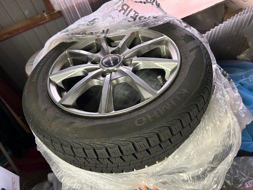 155/65 R14 75R クムホ　スタッドレスタイヤ　4本セット