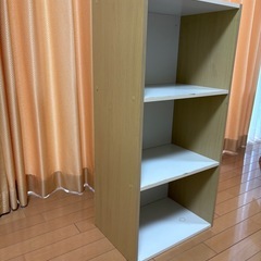 ３段カラーボックスの画像