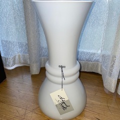 GLASS SOHKO ホワイト　陶器　花瓶 箱付き　handy craftの画像