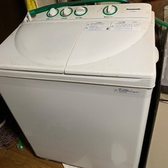 冷蔵庫と洗濯機２層式の画像