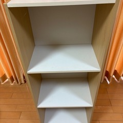 ３段カラーボックスの画像