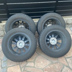スタッドレスタイヤ４本（ホイール付き）の画像