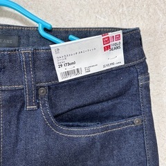 UNIQLO スキニーフィット ジーンズ 29の画像