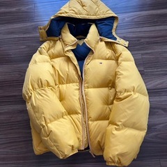 TOMMY HILFIGER トミーヒルフィガー ダウンの画像