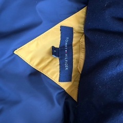 TOMMY HILFIGER トミーヒルフィガー ダウンの画像