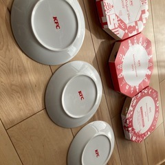 新品　
ケンタッキー、クリスマスオリジナルプレート3種類セットの画像