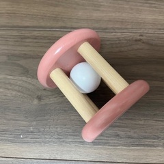 リトルダッチ 木製ラトルの画像