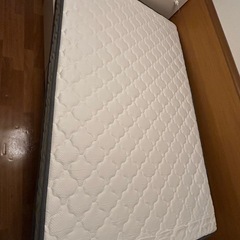 マットレス　セミダブルの画像