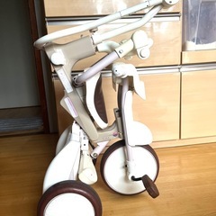 三輪車 iimo（イーモ）の画像