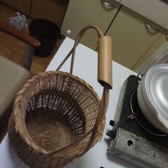 竹かご、２４x２２x４５、花活け、置物の画像