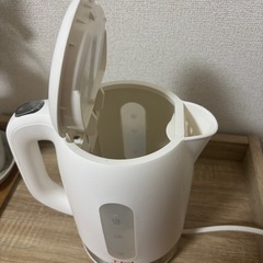 T-fal 電気ケトルの画像