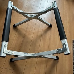 キャプテンスタッグ　クーラーボックススタンド①の画像