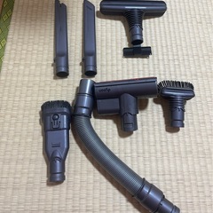 ダイソン　掃除機の画像