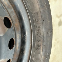 175/65R14  中古スタッドレスタイヤ2本セットの画像