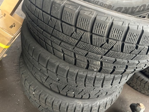 195/65R15 スタッドレスYOKOHAMA山あり