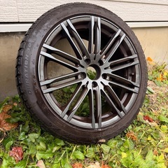 w205  ベンツCクラス　スタッドレスたいやタイヤの画像