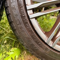 w205  ベンツCクラス　スタッドレスたいやタイヤの画像