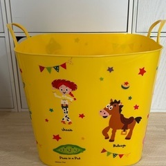 トイストーリー　カゴ　取って付き収納ボックスの画像