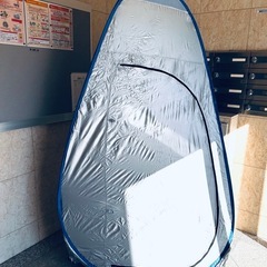 縦型ワンタッチテント 中古 美品 キャンプ・海水浴に便利の画像