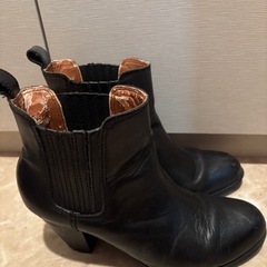 レザーショートサイドゴアブーツの画像