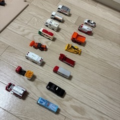 トミカ　ミニカーの画像
