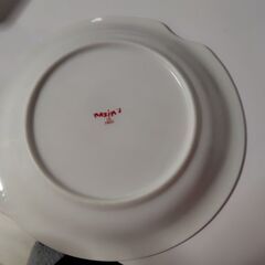 マキシム・ド・パリ 貝殻型プレートの画像