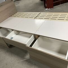 【美品】ニトリ 収納付きベッドフレーム シングル ベージュ系 解体済み 人気 早い者勝ち 引取歓迎 配送OKの画像