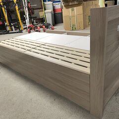 【美品】ニトリ 収納付きベッドフレーム シングル ベージュ系 解体済み 人気 早い者勝ち 引取歓迎 配送OKの画像