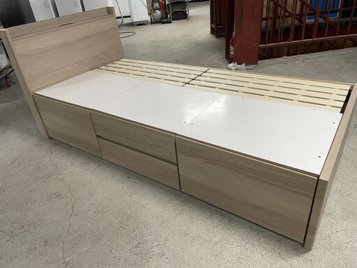 【美品】ニトリ 収納付きベッドフレーム シングル ベージュ系 解体済み 人気 早い者勝ち 引取歓迎 配送OK