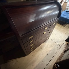 本日のみ美品　キャビネット？です の画像