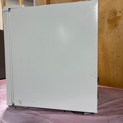 冷蔵庫　ワンドア冷蔵庫　右開き　45L  IRISOHYAMA  2021年製　ホワイト　動作確認済み　中古の画像