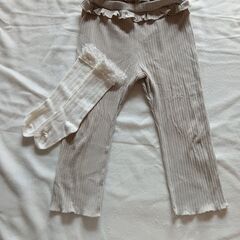 130㎝くらいの女児服です。の画像