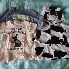 130㎝くらいの女児服です。の画像